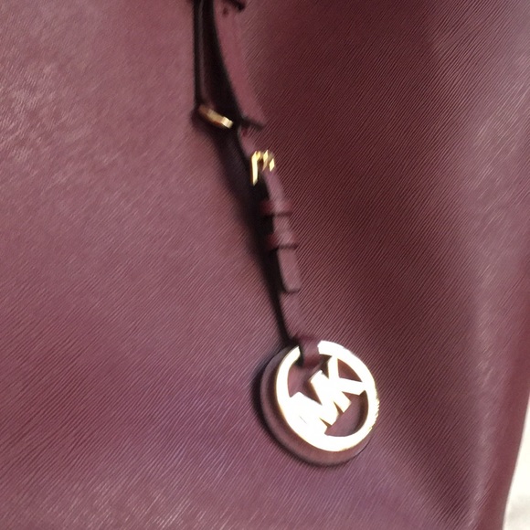 Michael Kors voyager tote - Picture 6 of 6